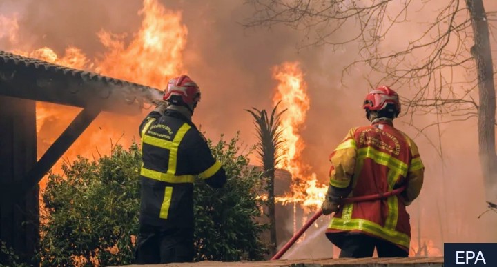 Más de 250.000 personas huyen de los incendios forestales en Francia y España.